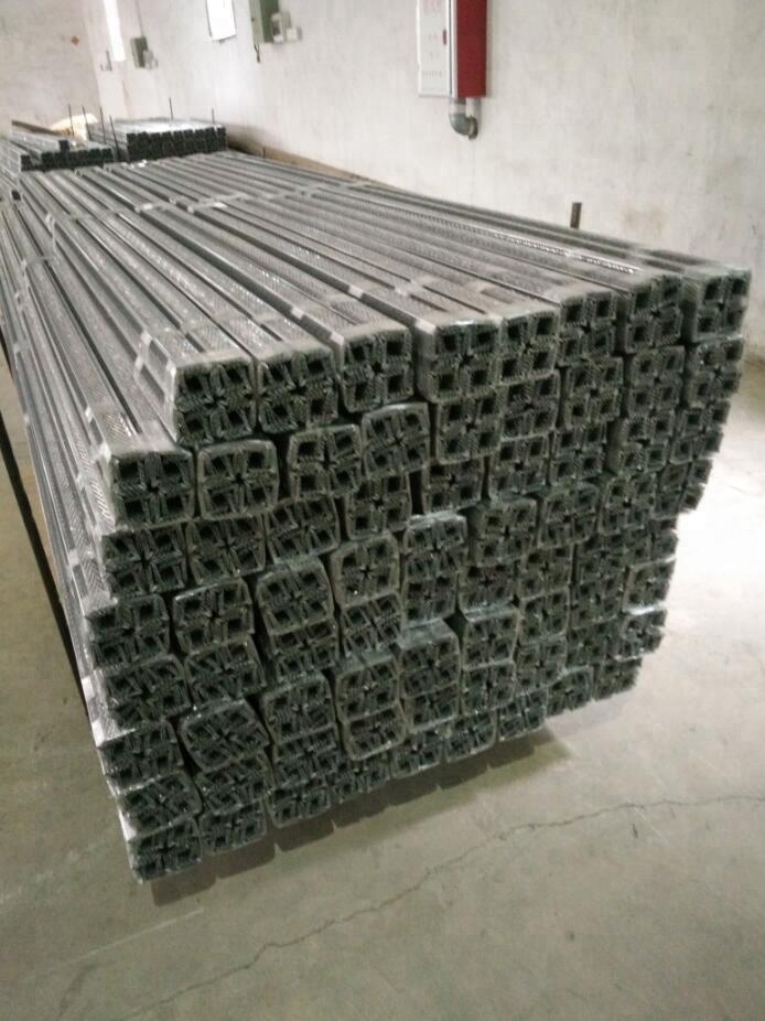 Aluminium corner beads (25)